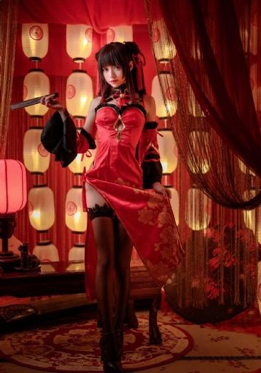《女仆的完美服务》