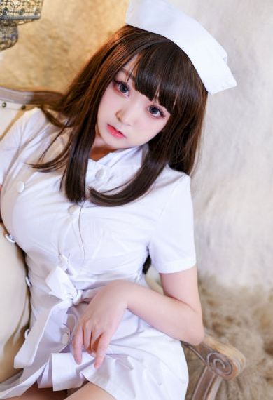 男生插入女生