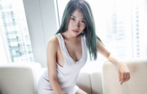东方美女