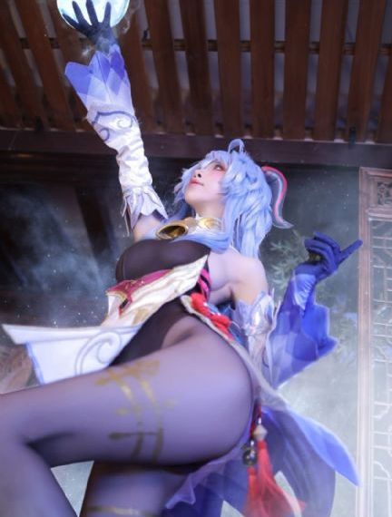 雪野莉子