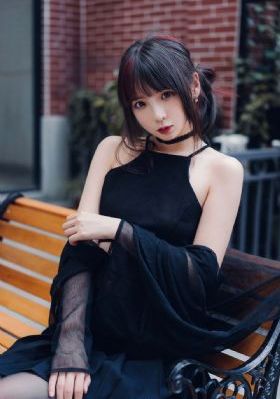 25岁的女高学生无删樱花