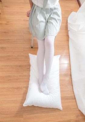 老师扒开腿让我c了一夜视频