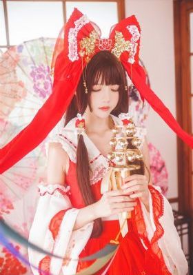 凤御九龙